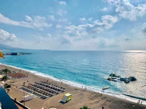 Fuengirola Promenade 3BR Apartment by Rafleys, Fuengirola